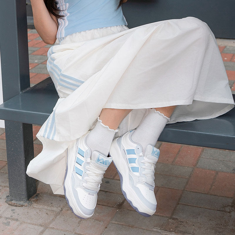 2026 Adidas KZ6684 Sepatu Skat - Outdoor Lighting Hong Kong ulasan dan harga
