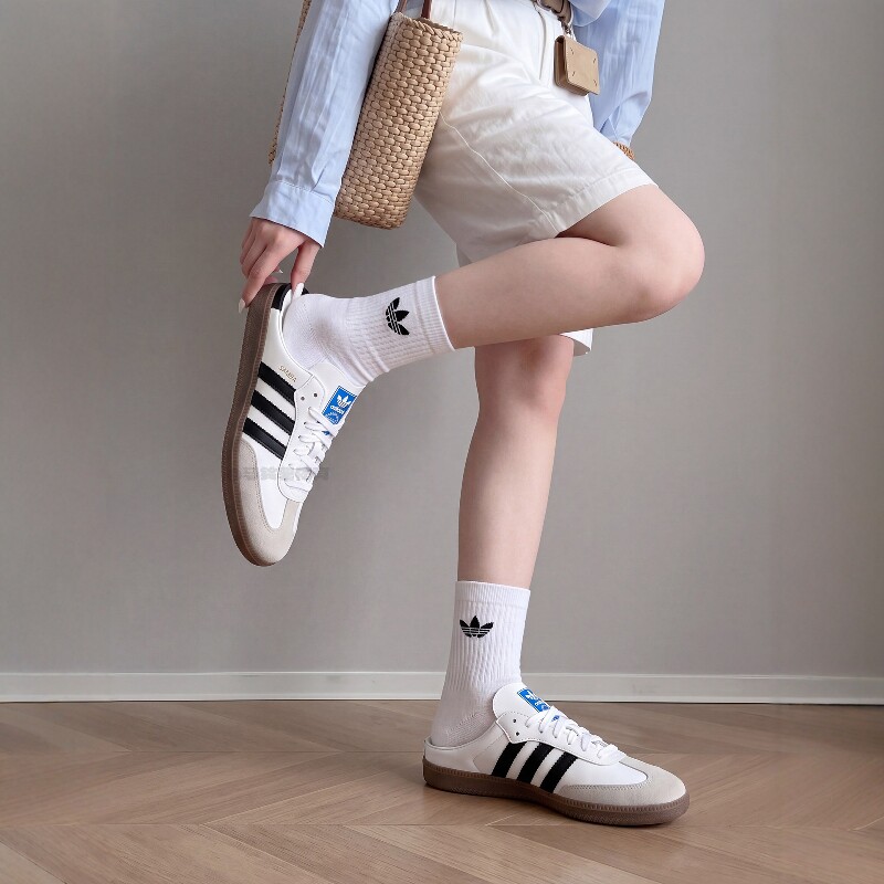 Adidas Originals Sepatu Slip O - Outdoor Lighting Hong Kong ulasan dan harga